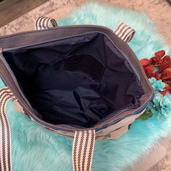 NEW! Big Flower Extra Large Tote Bag - Picture 6 of 7